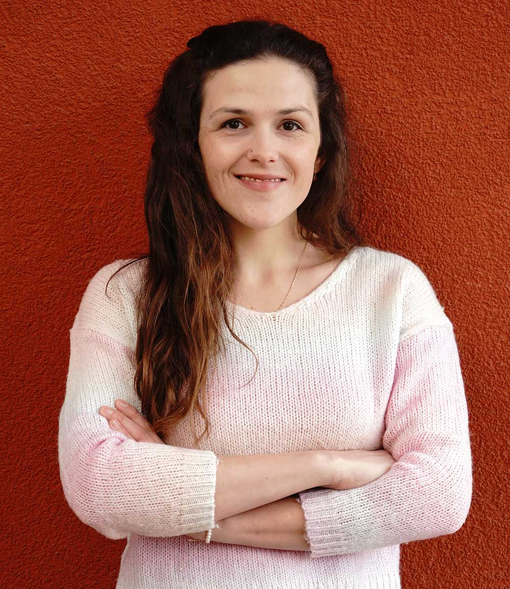 Iris Cerfalvi Iris Cerfalvi